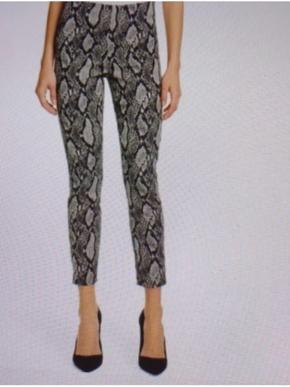 Alice + Olivia Black & Gray Snake-Print Skinny Ankle Pants